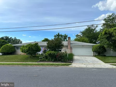 20 Citadel Dr, Camp Hill, PA 17011