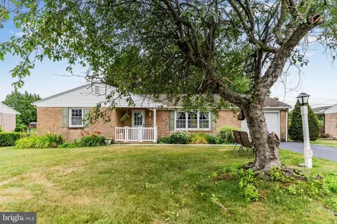1516 Hemlock Ave, Carlisle, PA 17013