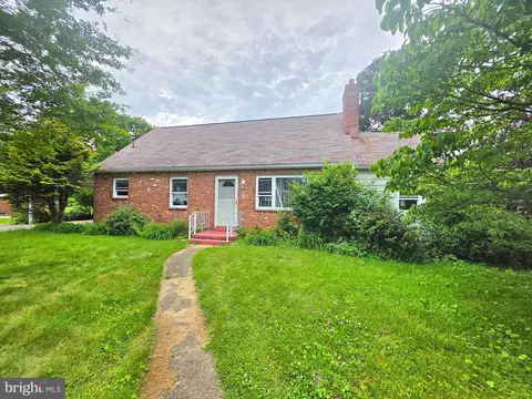 401 Haldeman Blvd, New Cumberland, PA 17070