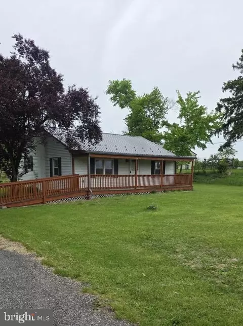 106 Airport Rd, Shippensburg, PA 17257