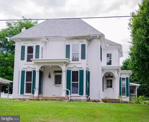 2615 Walnut Bottom Rd, Carlisle, PA 17015