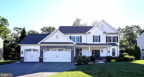 405 Sorbie Ln, Mechanicsburg, PA 17050