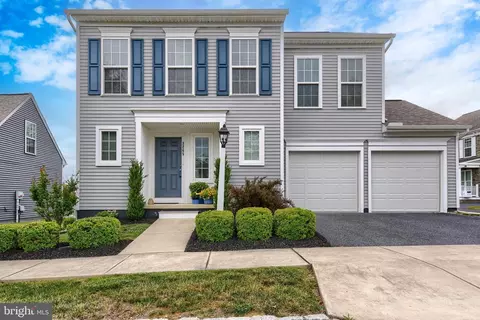 3265 Longview Rd, Mechanicsburg, PA 17055