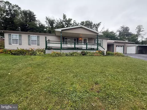 678 N Front St, Enola, PA 17025