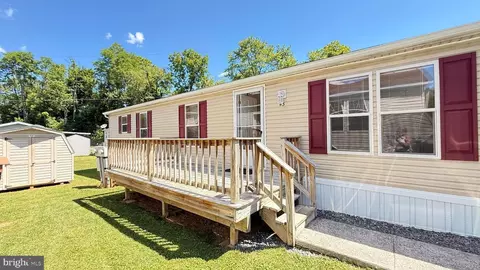 43 Trudy Cir, Mechanicsburg, PA 17050