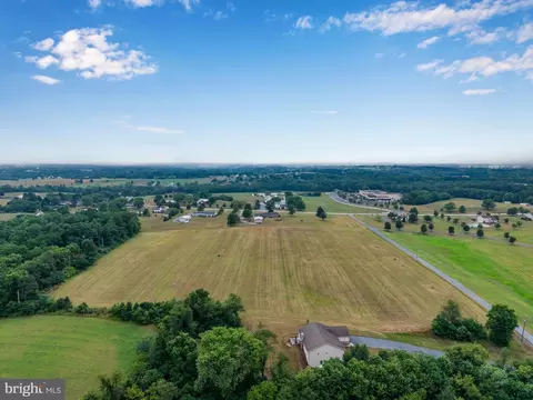 N Middlesex Road, Carlisle, PA 17013