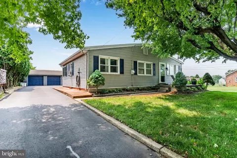 147 Salem Church Rd, Mechanicsburg, PA 17050