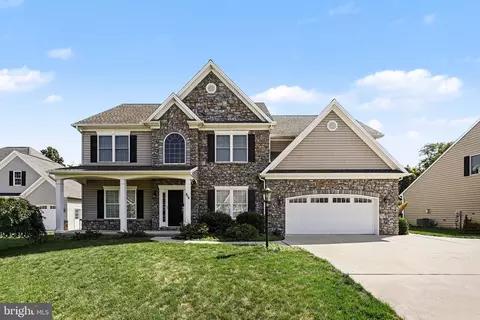 404 Sorbie Ln, Mechanicsburg, PA 17050
