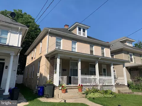 112-114 Queen St S, Shippensburg, PA 17257
