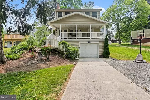 5010 Erbs Bridge Rd, Mechanicsburg, PA 17050