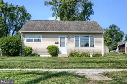 204 S Locust St, Shiremanstown, PA 17011