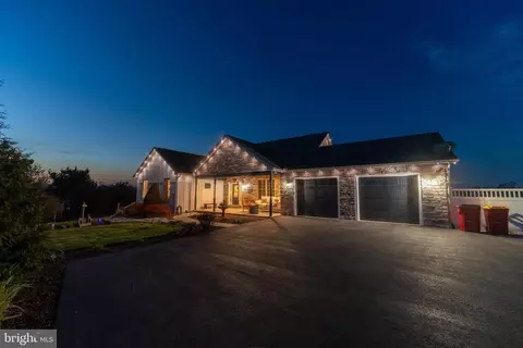 71 Smith Rd, Newville, PA 17241