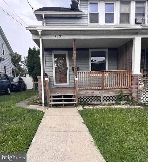 309 N Enola Dr, Enola, PA 17025