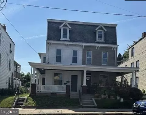 414 3rd St, New Cumberland, PA 17070