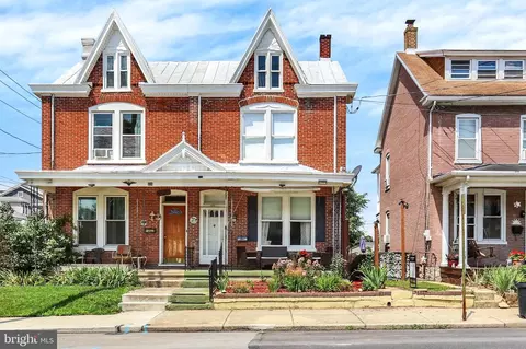 606 N West St, Carlisle, PA 17013