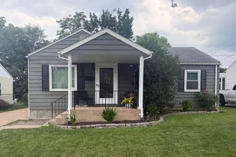 1718 Sherwood Rd, New Cumberland, PA 17070
