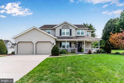 29 Sycamore Dr, Mechanicsburg, PA 17050
