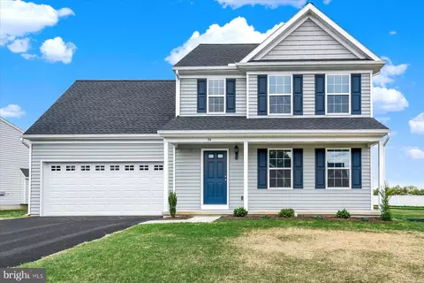 54 Bennington Way, Carlisle, PA 17013