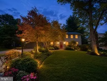 808 Mandy Ln, Camp Hill, PA 17011