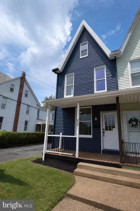 428 Reno Ave, New Cumberland, PA 17070