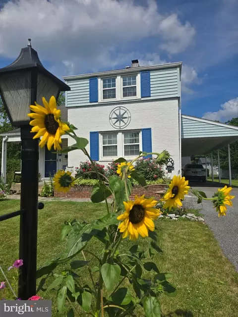 25 Maple Ave, Camp Hill, PA 17011
