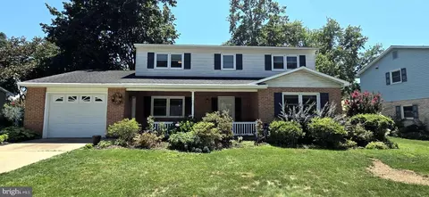 912 Alison Ave, Mechanicsburg, PA 17055