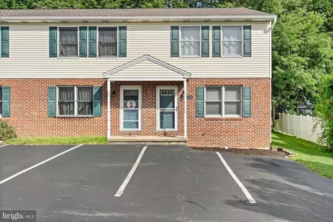4516 Linden Ave, Mechanicsburg, PA 17055