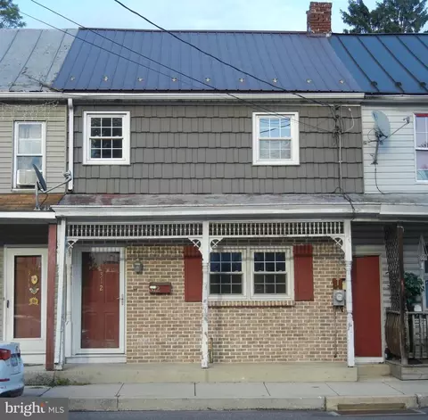 312 N Baltimore Ave, Mount Holly Springs, PA 17065