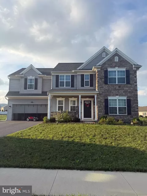 101 Blue Mountain Blvd, Carlisle, PA 17013