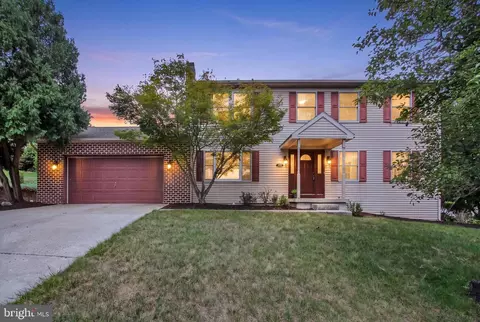 3500 Ada Dr, Mechanicsburg, PA 17050