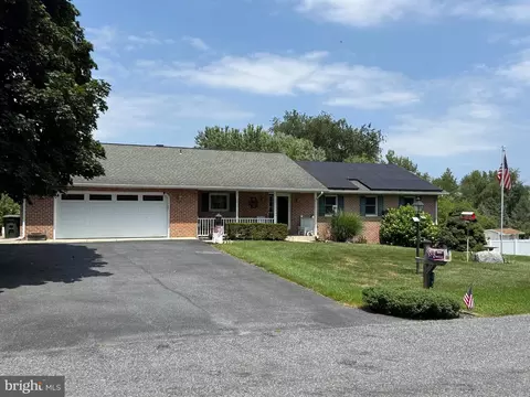 15 John Mar Ct, Mechanicsburg, PA 17055