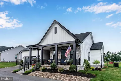253 Breeches Run, Boiling Springs, PA 17007