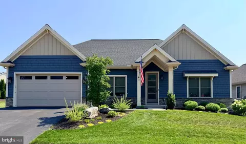4 Jackson Ct, Mechanicsburg, PA 17050