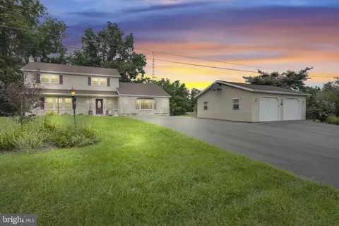 21 Loree Ln, Shippensburg, PA 17257