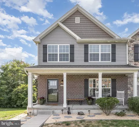4905 Laurel Valley Ln, Enola, PA 17025