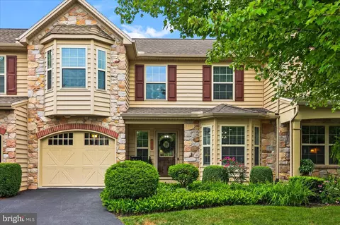 2012 Golden Ct, Mechanicsburg, PA 17055