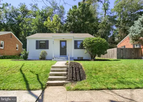 414 Hillside Rd, New Cumberland, PA 17070