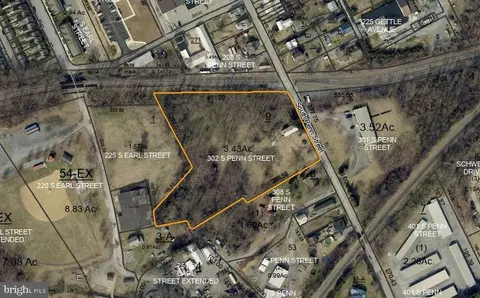 302 S Penn St, Shippensburg, PA 17257