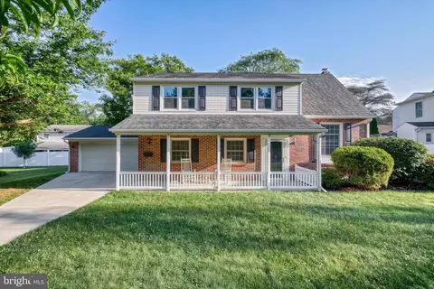 370 Beverly Rd, Camp Hill, PA 17011