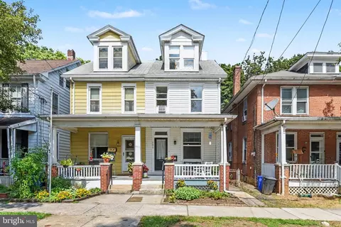 131 Bosler Ave, Lemoyne, PA 17043