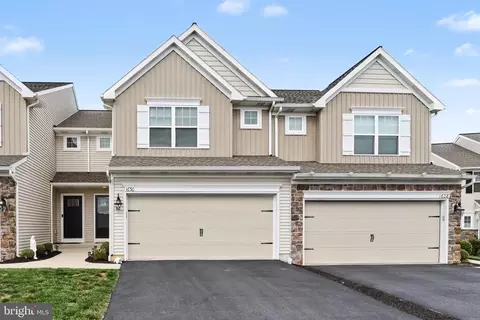 1630 Haralson Dr, Mechanicsburg, PA 17055