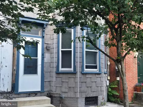 47 S East St, Carlisle, PA 17013