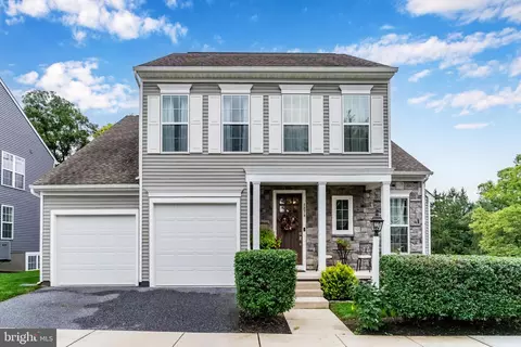 3279 Longview Rd, Mechanicsburg, PA 17055