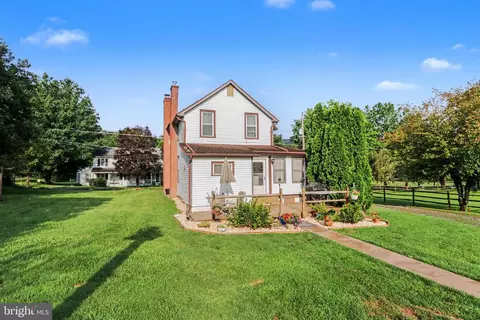 290 Old State Rd, Gardners, PA 17324