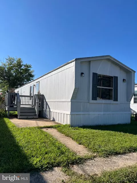 21 Marilyn Dr, Carlisle, PA 17013