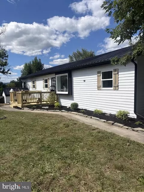 3144 Spring Rd, Carlisle, PA 17013