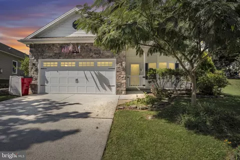 45 Colonial Ct, Shippensburg, PA 17257