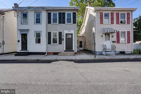334 W Penn St, Carlisle, PA 17013