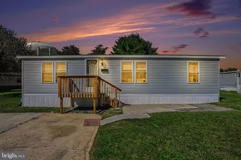 19 Heather Dr, Carlisle, PA 17013