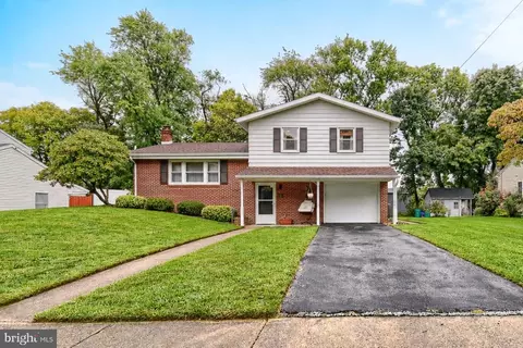 245 Glenn Rd, Camp Hill, PA 17011